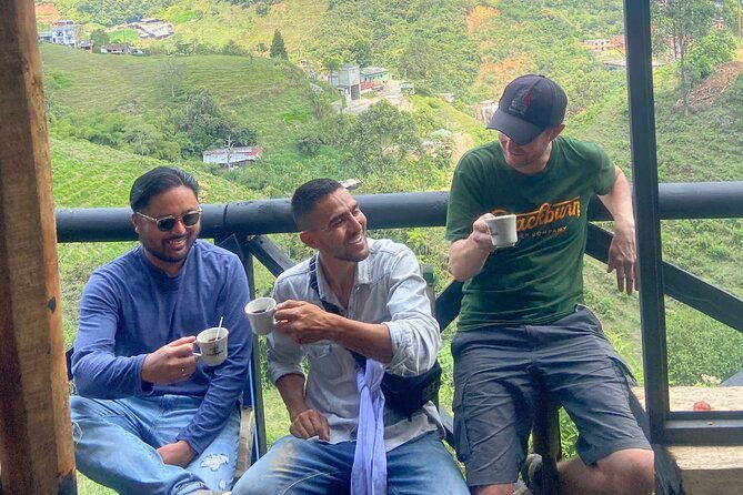 horseback-riding-near-medellin