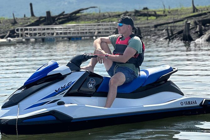 jet-ski-rental-lake-arenal-la-fortuna