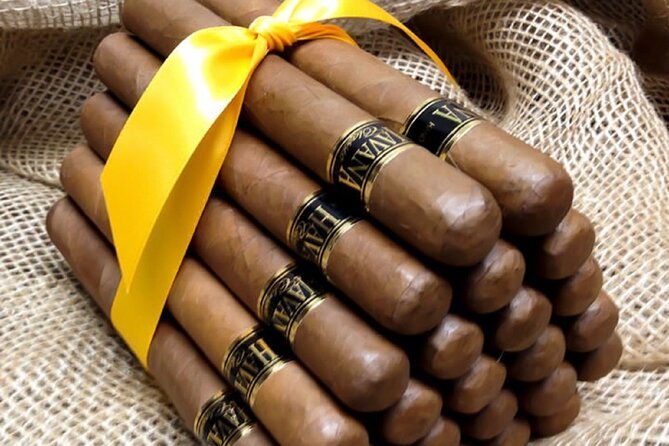 lil-havana-miamiclassic-carscigar-factorycoffeepastry-rum