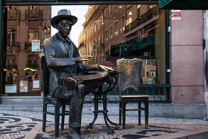 lisbon-chiado-baixa-scavenger-hunt-and-sights-self-guided-tour