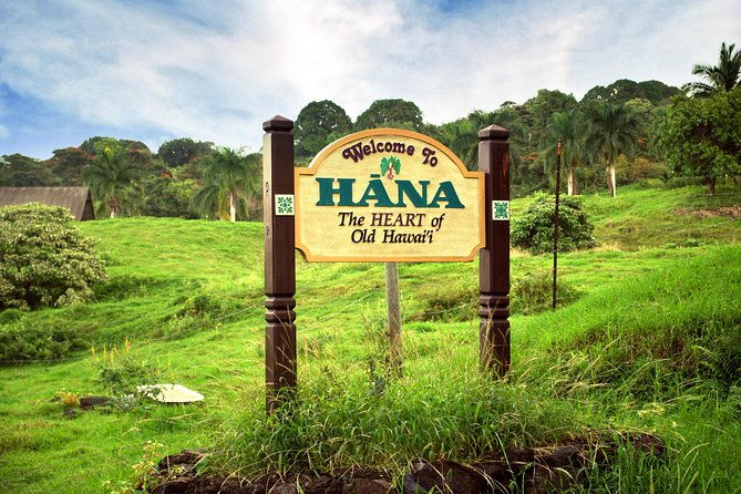 maui-adventure-bundle-6-epic-audio-driving-tours-including-road-to-hana