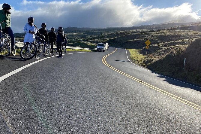 maui-haleakala-sunrise-downhill-bike-tour-with-mountain-riders-rated-1