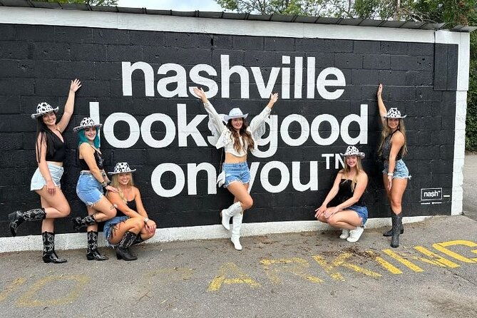 murals-mimosas-sightseeing-tour-in-nashville