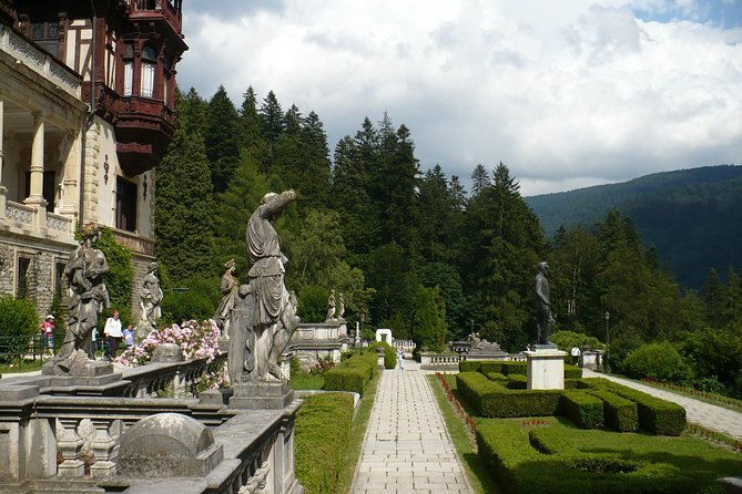 peles-castle-and-optional-cantacuzino-castle-from-brasov