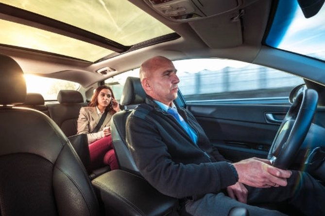 private-airport-transfer-from-the-airport-to-the-city-of-luxembourg