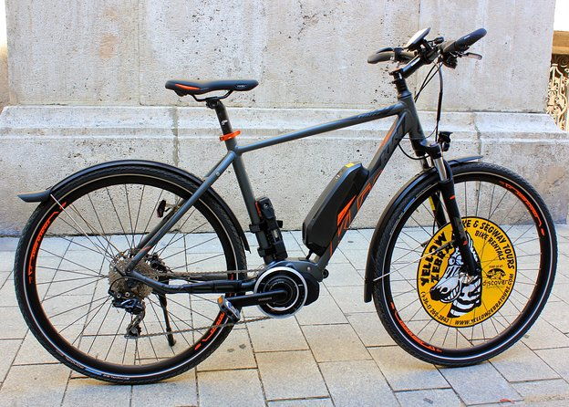 private-budapest-e-bike-tour