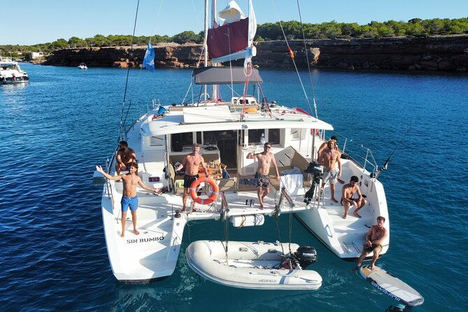 private-catamaran-excursion-through-formentera