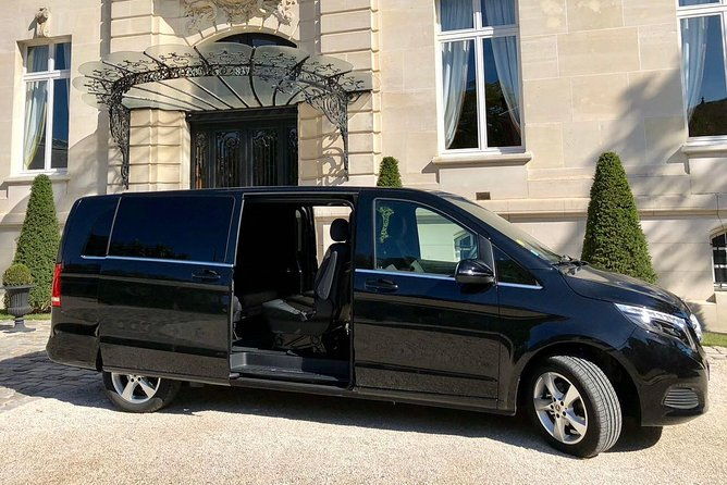 private-champagne-tour-iconic-boutique-champagne-restaurant