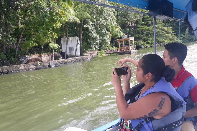 private-day-trip-granada-isletas-colonial-city-tour-from-managua
