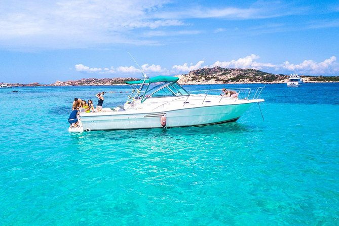 private-motorboat-tour-of-the-la-maddalena-archipelago