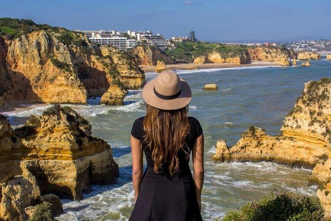 private-tour-to-discover-the-algarve-coastline-from-lisbon-3-days-all-included