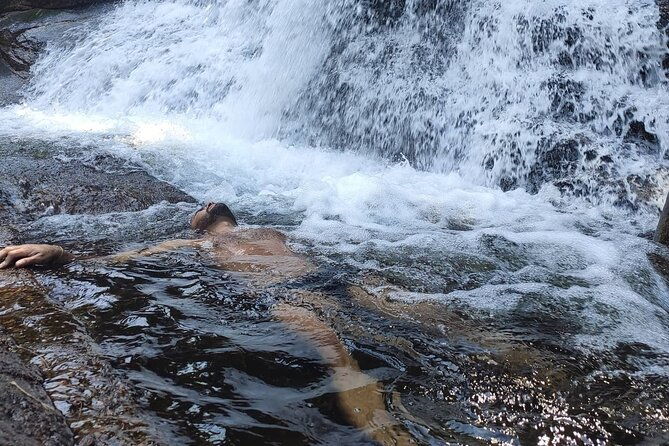 private-waterfalls-and-still-jeep-4x4-6hrs-by-jango-paraty