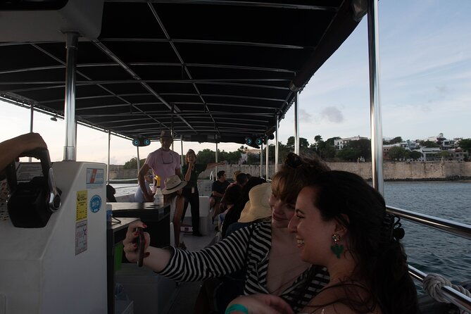 san-juan-sunset-harbor-boat-ride