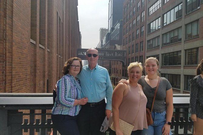 semi-private-meatpacking-district-chelsea-market-and-high-line-walking-tour