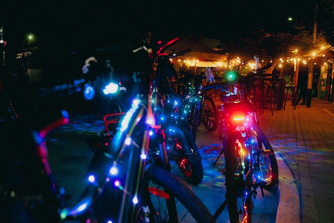 semi-private-twilight-neon-glow-e-bike-oranjestad-experience