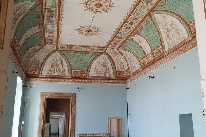 tour-at-the-royal-palace-of-portici-and-the-golden-mile-2