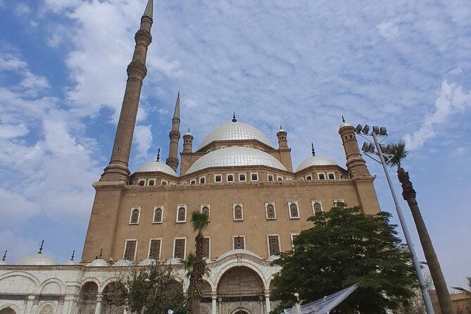 tour-in-egyptian-museum-citadel-of-saladin-and-khan-elkhalili