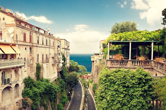 transfers-from-naples-to-sorrento-positano-amalfi-ravello-maiori-2