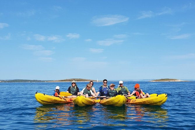 transparent-kayaking-or-sup-ing-around-islands