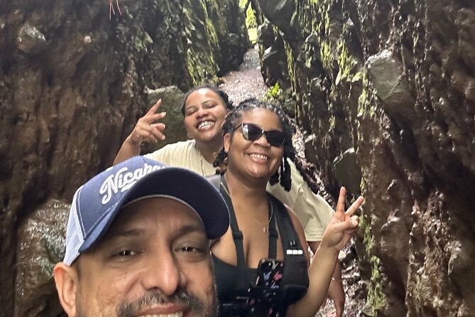 volcano-mombacho-adventure-in-the-cloud-forest-apoyo-lake