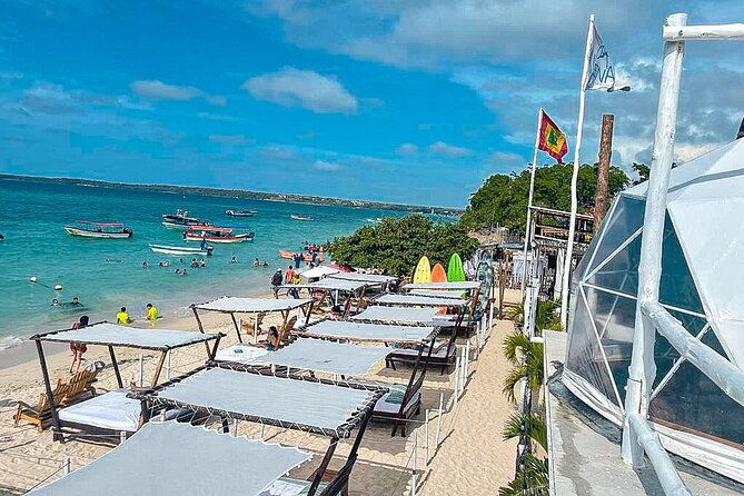 a-day-on-the-beach-at-nena-beach-to-rest-on-isla-baru-in-cartagena