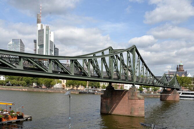 a-frankfurt-meander-a-self-guided-audio-tour-in-germanys-cradle-of-democracy
