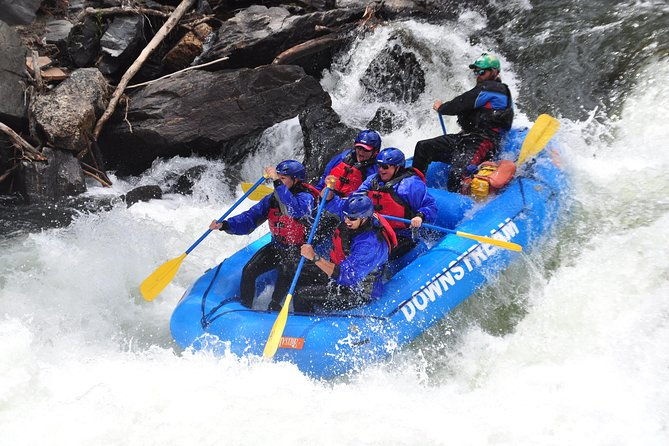 advanced-whitewater-rafting-in-clear-creek-canyon-near-denver-2