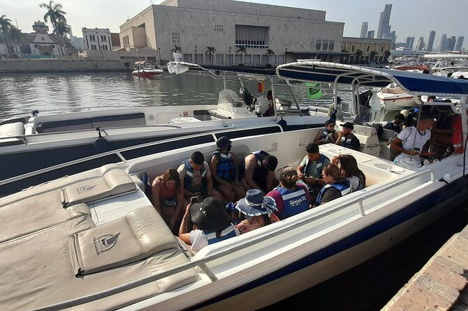 adventure-5-rosario-islands-with-snorkeling-and-plankton-in-cartagena-de-indias
