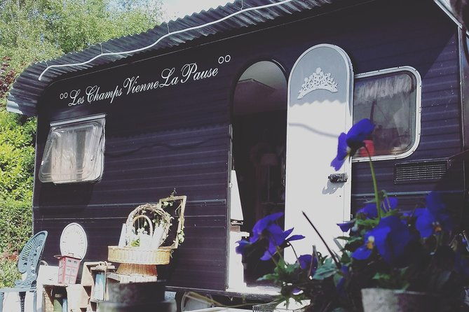 afternoon-tea-in-the-shabby-caravan