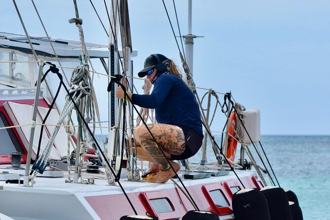 akka-sail-and-snorkel-catamaran