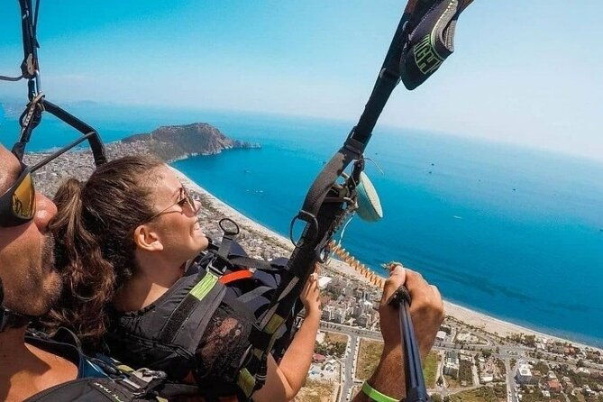 alanya-paragliding-experience-by-local-expert-pilots-w-transfer