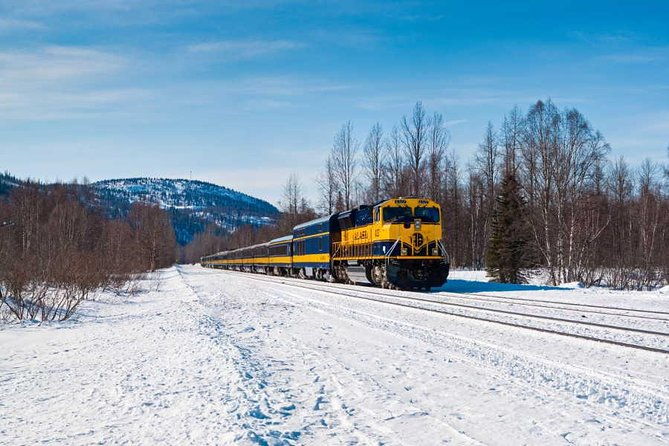 alaska-railroad-aurora-winter-anchorage-to-fairbanks-one-way