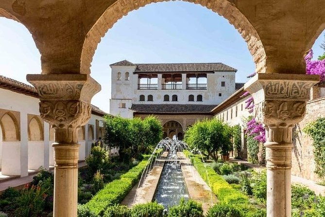 alhambra-and-generalife-skip-the-line-ticket-with-guide