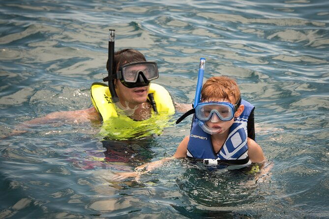 all-inclusive-catamaran-day-tour-to-tortuga-island