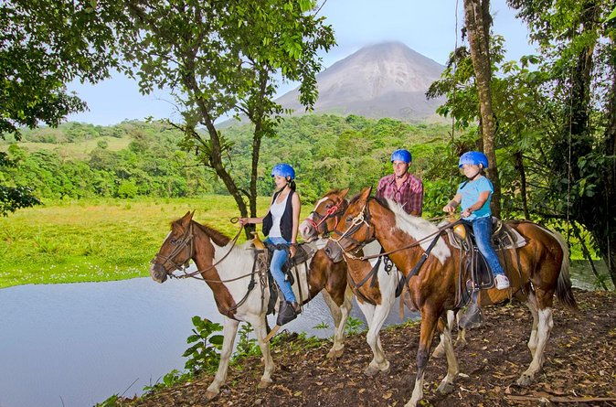 arenal-volcano-river-horseback-riding-tour