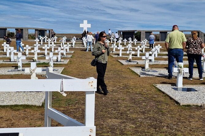argentine-military-cemetery-tour