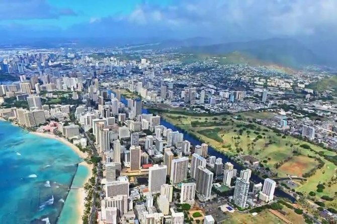 arizona-memorial-pearl-harbor-and-honolulu-city-tour-from-maui