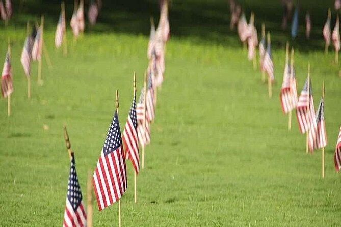 arizona-memorial-pearl-harbor-honolulu-city-tour-from-waikiki-2