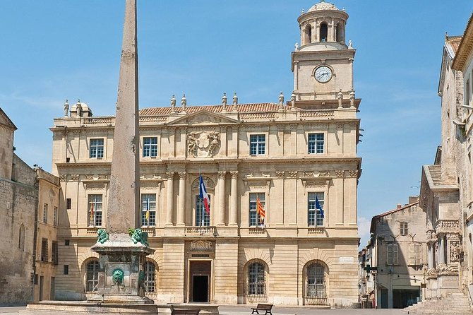 arles-les-baux-saint-remy-de-provence-from-aix