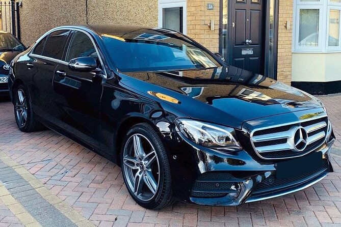 arrival-private-transfer-seattle-airport-sea-to-seattle-in-business-car