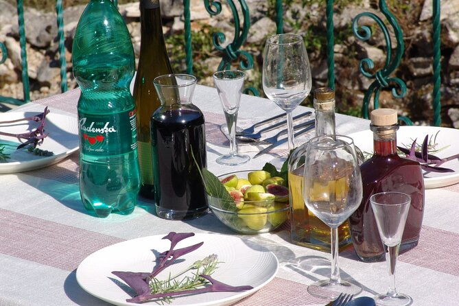 authentic-mediterranean-meal-with-locals-in-blato-korcula-island