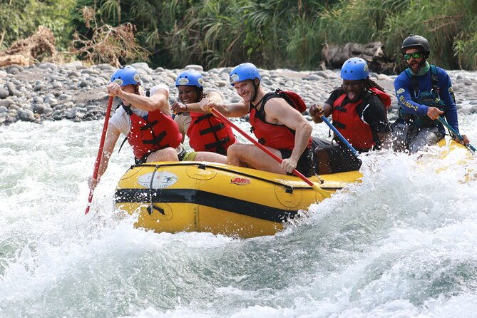balsa-river-white-water-rafting-class-2-3-in-costa-rica