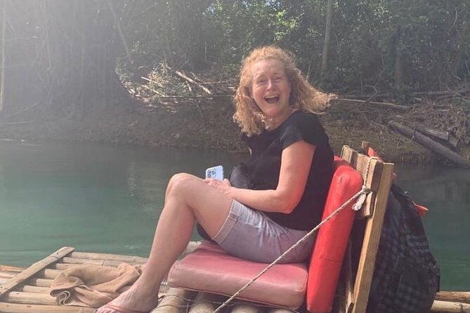 bamboo-rafting-and-limestone-foot-massage-tour