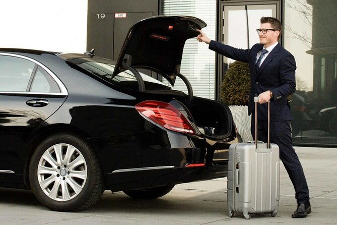 barcelona-private-transfer-from-airport-to-hotel-cruise
