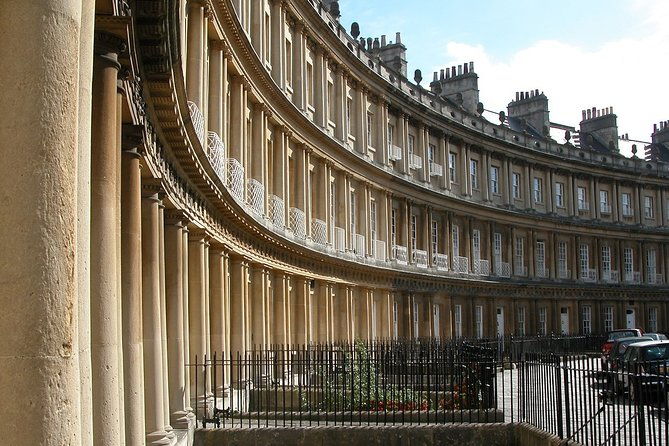 bath-private-family-tour-with-bath-university-guide
