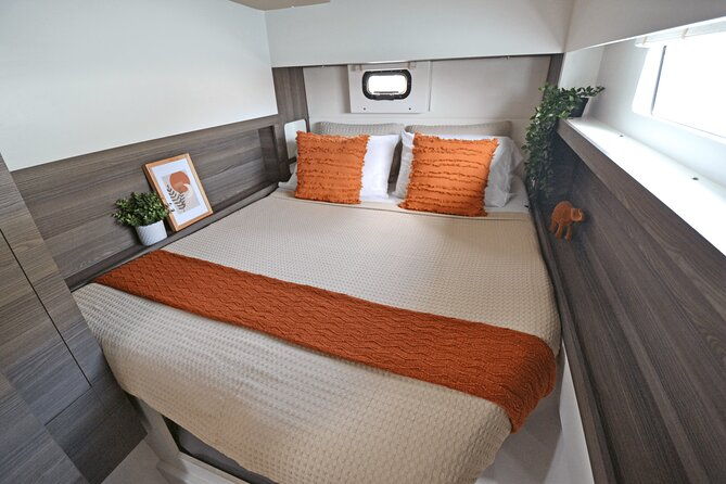 be-happy-private-catamaran-cruise-sint-maarten-full-day-tour