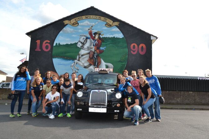 belfast-black-cab-taxi-2hr-private-tour-with-original-guides