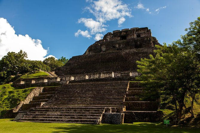 belize-city-to-xunantunich-mayan-ruins