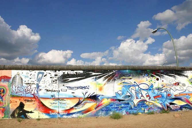 berlin-east-side-tour-2-5-hour-cruise-with-commentary