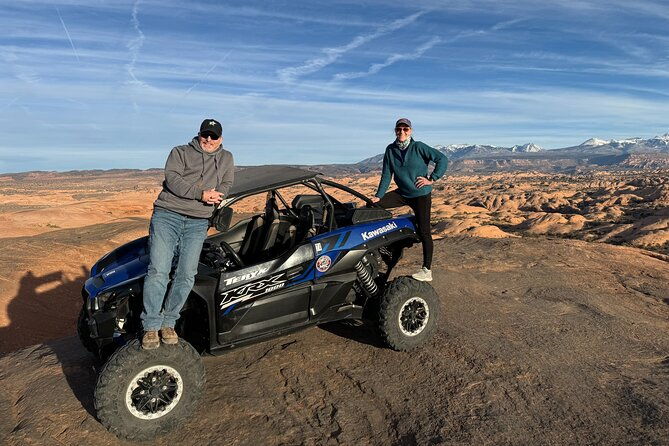 best-hells-revenge-u-drive-4x4-tour-in-moab-dinosaur-tracks